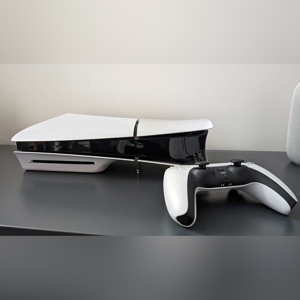 PS5 Slim Disc Edition
